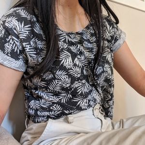 Leaf Print T-shirt
